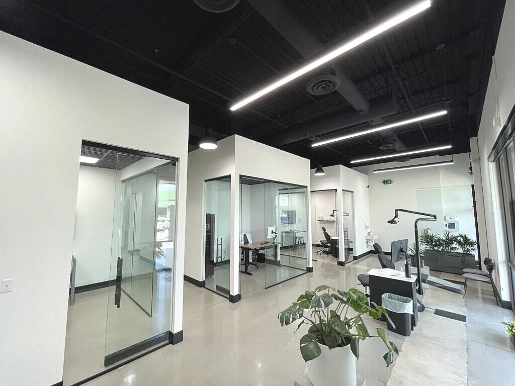 Commercial lighting and power installation